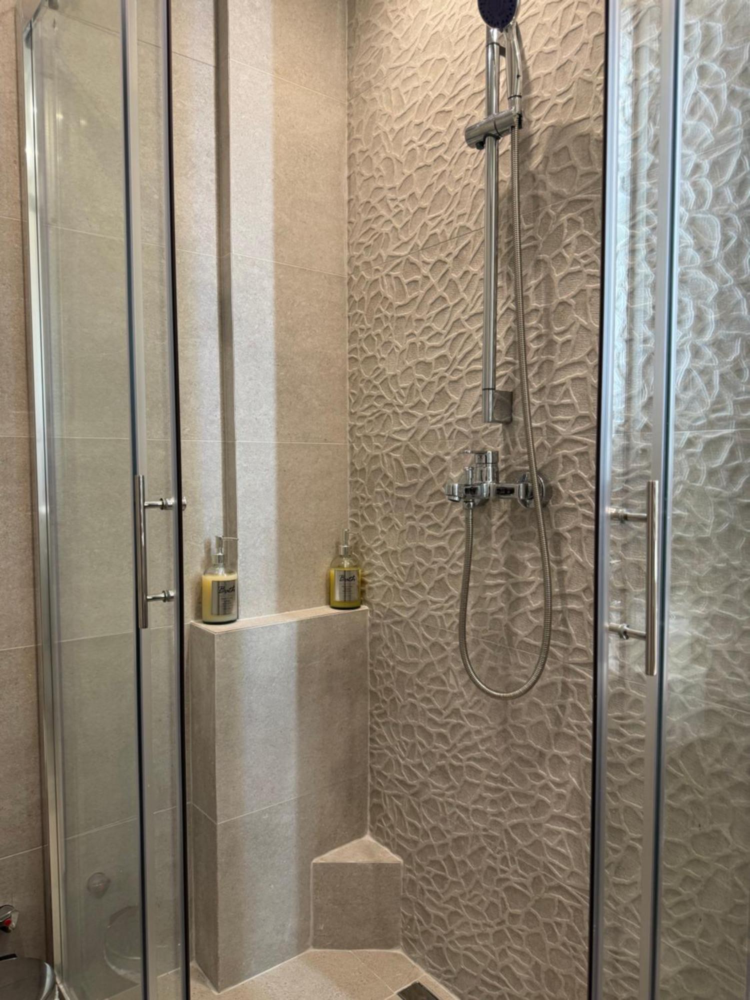 Dekolomvou Apartment Thessaloníki Luaran gambar